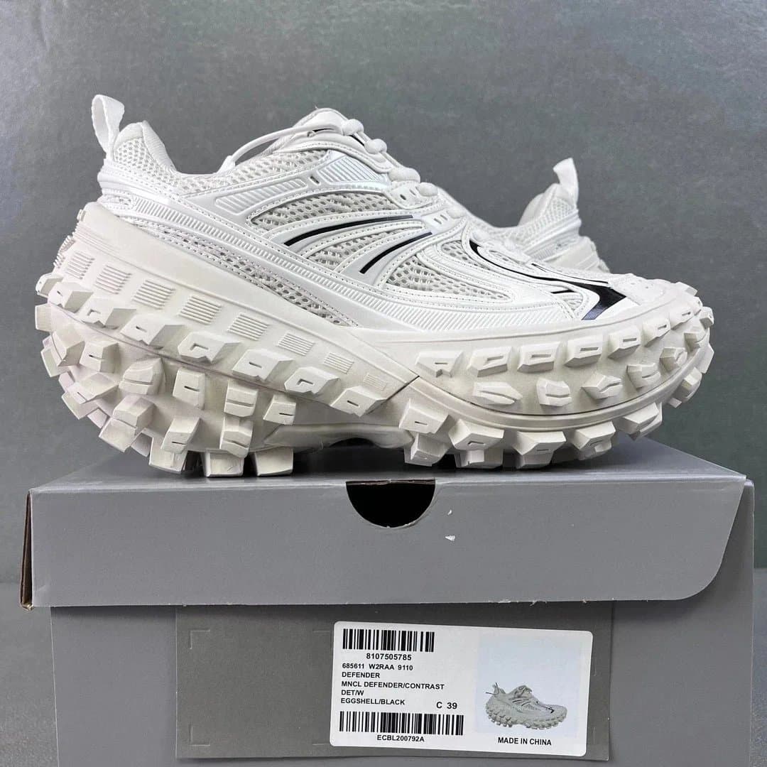 Bale.nciaga Defen.der+WhatsApp:+86  18759151930