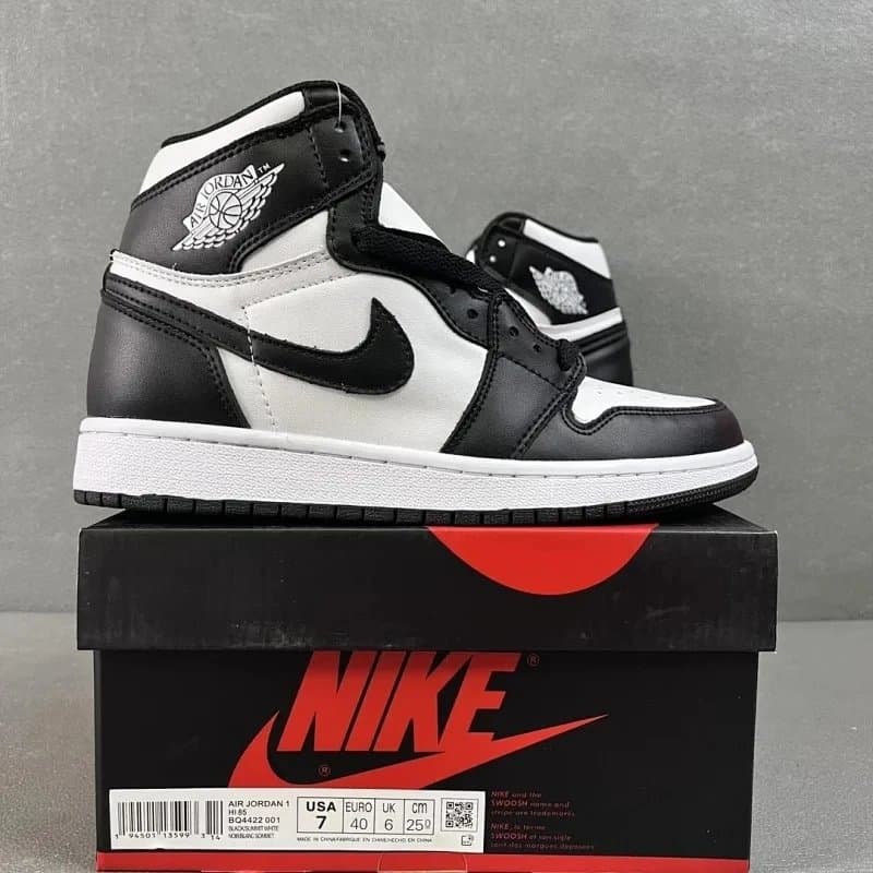 N ike A ir Jord an 1 High+WhatsApp:+86  18759151930