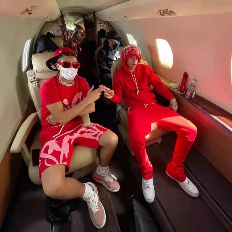 青春时尚连帽卫衣卫裤  (非质量问题不支持无理由退换货) HO